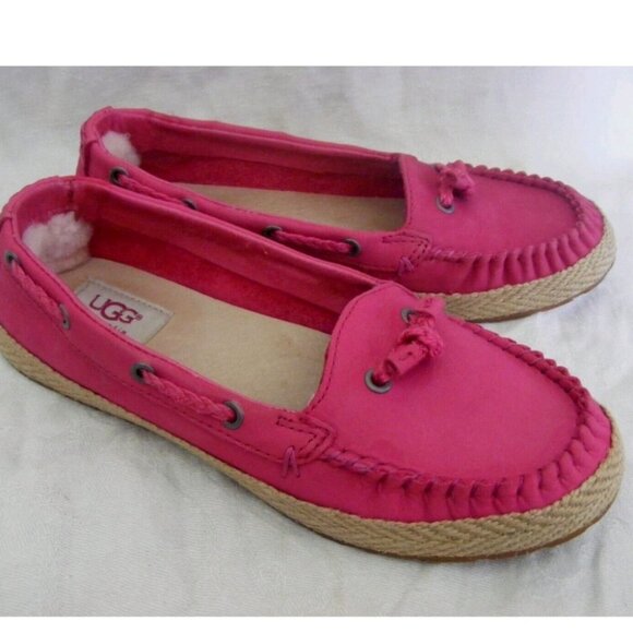UGG | CHIVON Leather Espadrille Loafers Boat Shoes Magenta Pink Sz 9 - Picture 1 of 7